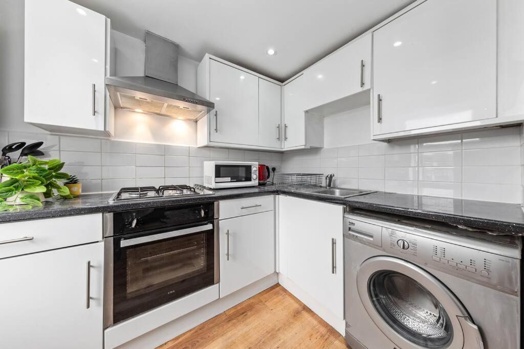 1Br Modern Flat On Edgware Rd Ed3 Londres Exterior foto